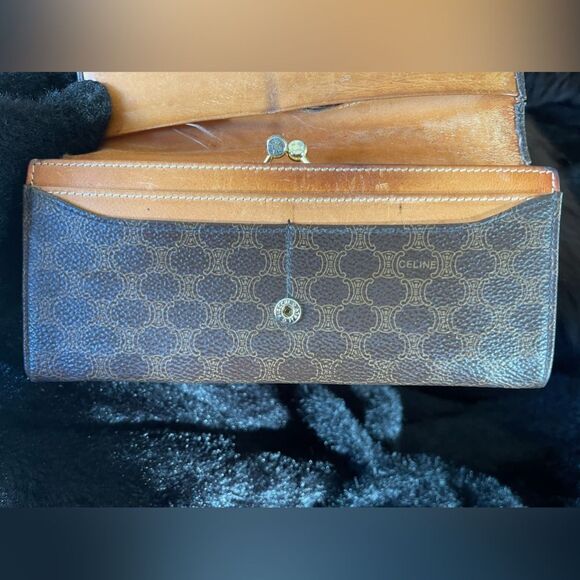 Celine Brown Wallet with Designer Pattern and Bold Accent - Picture 9 of 12